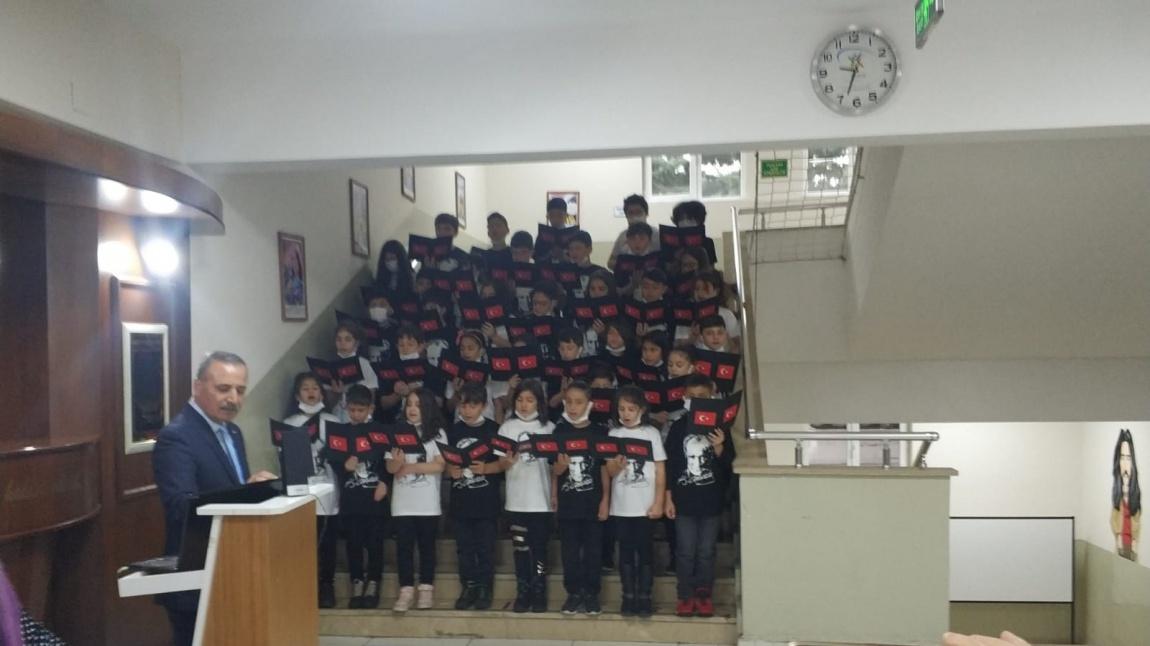 Okulumuzda 10 Kasım Atatürk'ü Anma Programı/Töreni Düzenlendi.