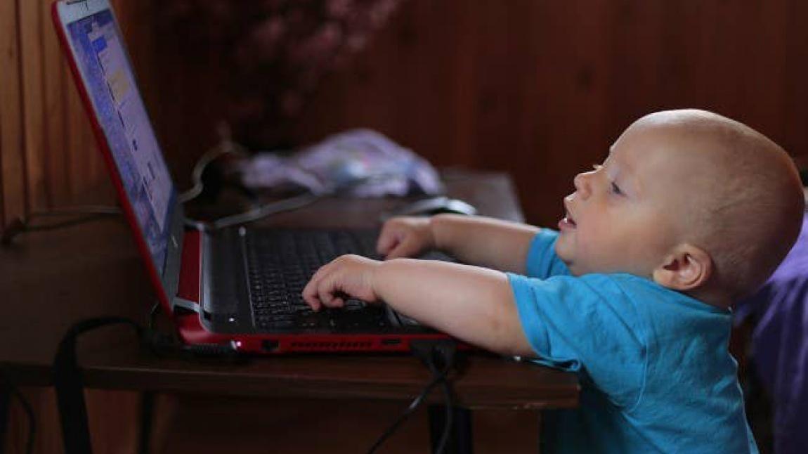 Teknolojinin Çocuklar Üzerindeki Olumlu ve Olumsuz Etkileri